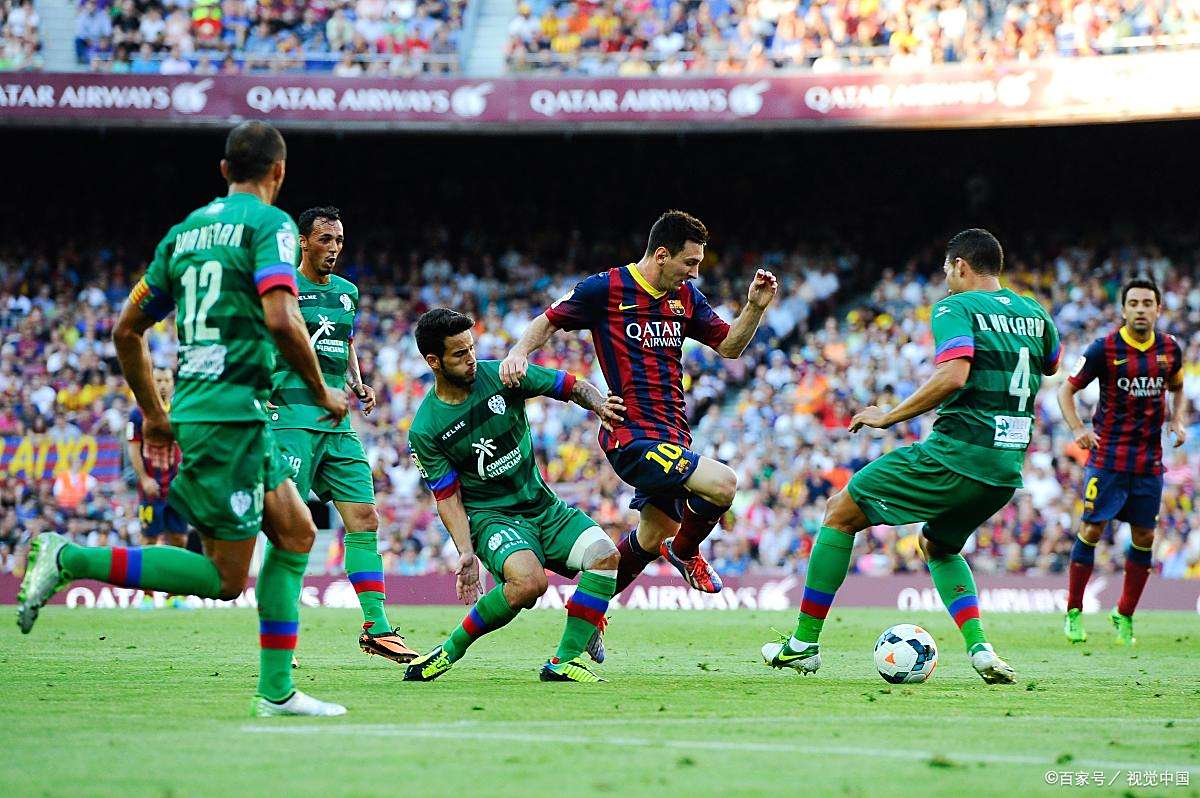 比利亚雷亚尔迎葡超关键赛；国际比赛日临场应变；质疑声仍在；阵容厚度经受考验(比利亚雷亚尔为什么叫潜水艇)